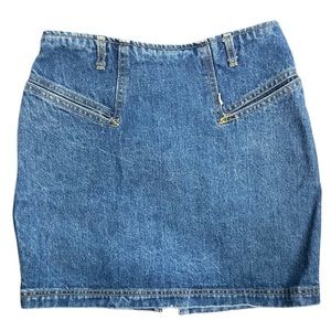 Vintage Guess jean skirt by Georges Marciano  with back zipper